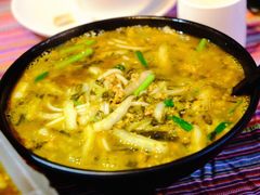 小锅米线-香巴拉云南餐厅(华莱坞店)