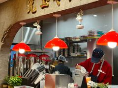 -朱光玉火锅馆·太原旗舰(钟楼街店)