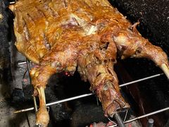 烤全羊-山地居烤全羊·柴火鸡(大坪-半山公馆店)