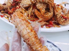 -覃记海鲜美食餐厅