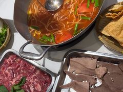 -王奋斗贵州酸汤牛肉火锅