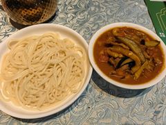 辣子茄子肉拌面-巴扎美食·新疆菜·西域歌舞表演餐厅(新疆大厦店)