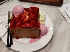 草莓吐司-丹礼糖甜品