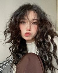 -苑苑发型设计