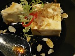 -铜锣湾·有麝自然香(重庆新天地店)