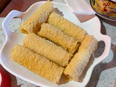 响铃卷-大龙燚·旷野鲜火锅(广州首店)