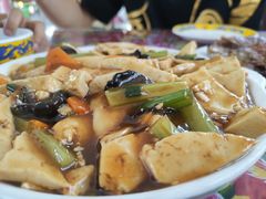 -何适山庄 ·可团建(水长城P2停车场店)