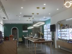 -无界眼镜MaxLess(南翔印象城店)