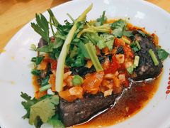 老长沙臭豆腐-呷佬·长沙手工米粉(金沙江路店)