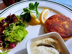 招牌蟹肉饼-Wolfgang’s Steakhouse 沃夫冈牛排馆(上海白玉兰广场店)