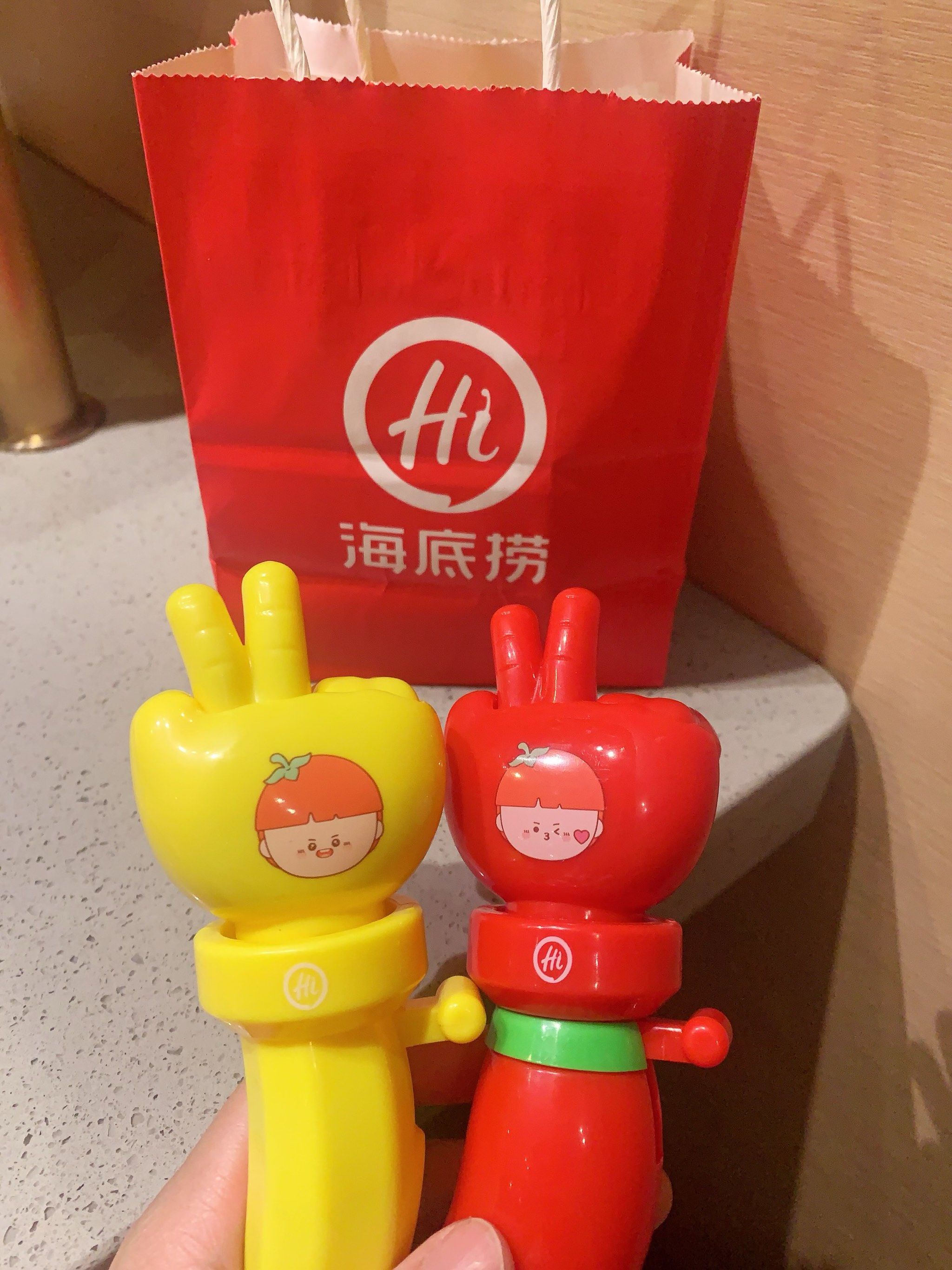海底捞火锅 喜欢海底捞的玩具~两人一起玩还挺有意思