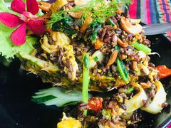菠萝饭-Tikky Cafe