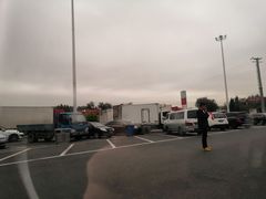 -窦店服务区-停车场