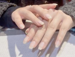 -桃色美甲沙龙