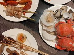 -大中华希尔顿酒店-念自助餐·嗨啤·小龙虾