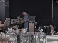 -UNI UNI(环亚凯瑟琳店)