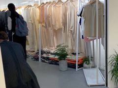 -广州白马服装市场