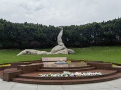 -上海市龙华烈士陵园