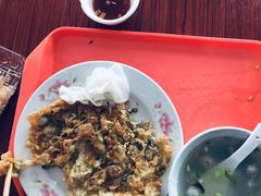 酸萝卜片-建国蚵煎蚵面