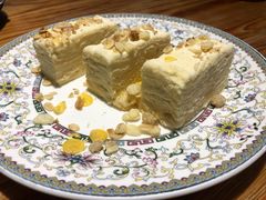 帕芙立-塔哈尔·新疆盛宴(城西银泰店)