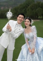 -全城热恋璀璨婚纱摄影(国贸总店)