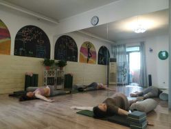 -瑜舍瑜伽连锁教室