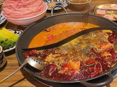 -旧街市鲜货老火锅(大光路店)