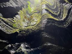 -梭布垭石林景区