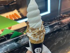 -Fridi Patisserie Cafe