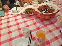 -韵味湘肴·小炒黄牛肉(五一广场美食地标店)