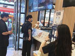 -霸王茶姬(南强街店)