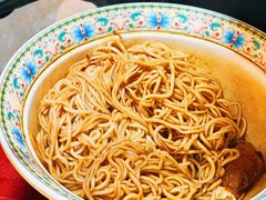 -金杨拉面王小吃面馆·牛三宝面·红烧牛肉粉