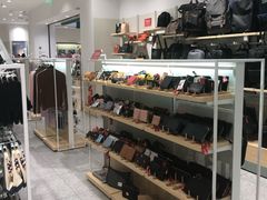 -hotwind热风(国际商场店)