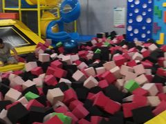 -Bounce Factory反弹工厂蹦床公园(群力店)