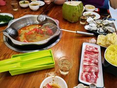 -老何家后安粉·糟粕醋海鲜火锅(三亚湾椰梦长廊店)