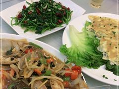 -覃记海鲜美食餐厅