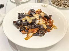 葱烧木耳蹄筋-全聚德(哈尔滨店)