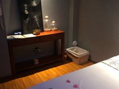 -金色春天.美颜康体纯正SPA(黄泥磅店)