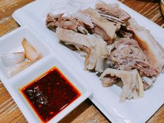 新疆手抓肉-清真·玛丽亚新疆菜主题餐厅(浙江中路店)