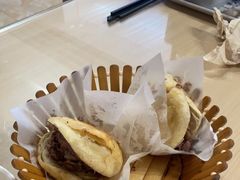 -闫家驴肉老店(华电一校店)