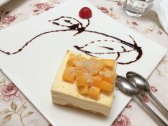 -燕庭·纯燕窝·甜品下午茶(南京西路店)