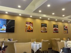 -粤盛海鲜平价店(洛溪食街店)