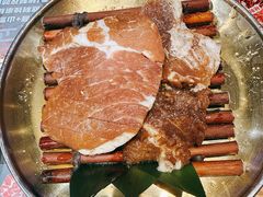 -首尔朴宝·炭火烤肉(五角场店)