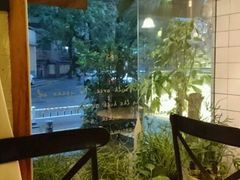 靠窗位-美丽心情蛋糕(江苏路店)