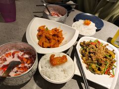 -觅山云南菜(泊富ICITY店)