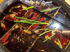 -正南齊北重庆老火锅(光华村直营店)