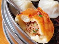 -老字号眼镜子煎包汤包店