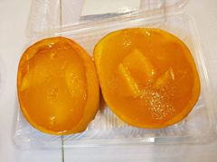 -志龙皇冠吃货椰子铺