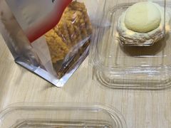 -读酥世家(松江新城地铁站店)