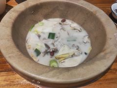 -滇香肴·云南菜蒸汽石锅鱼(云南北路店)